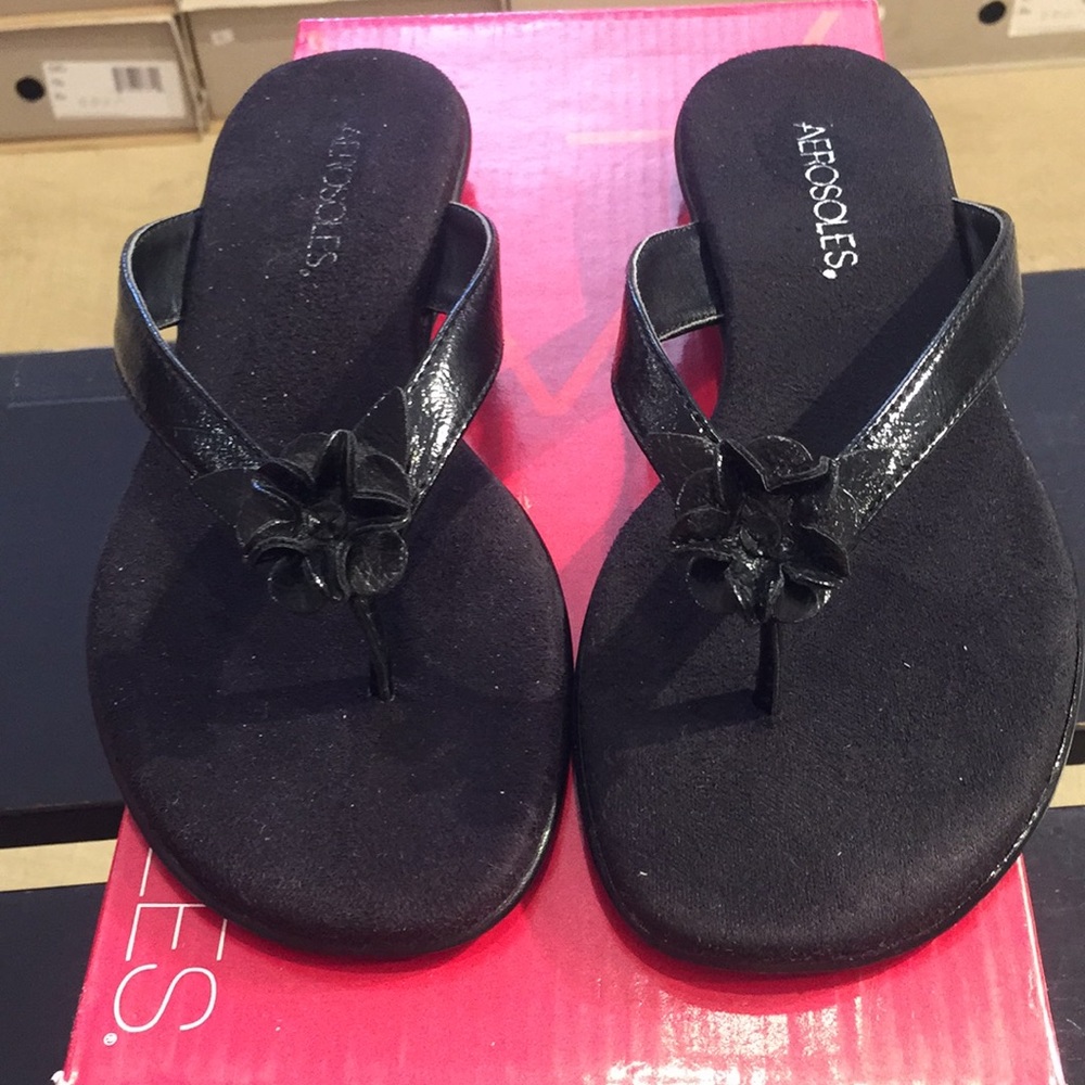 Aerosoles Flower Flip Flops